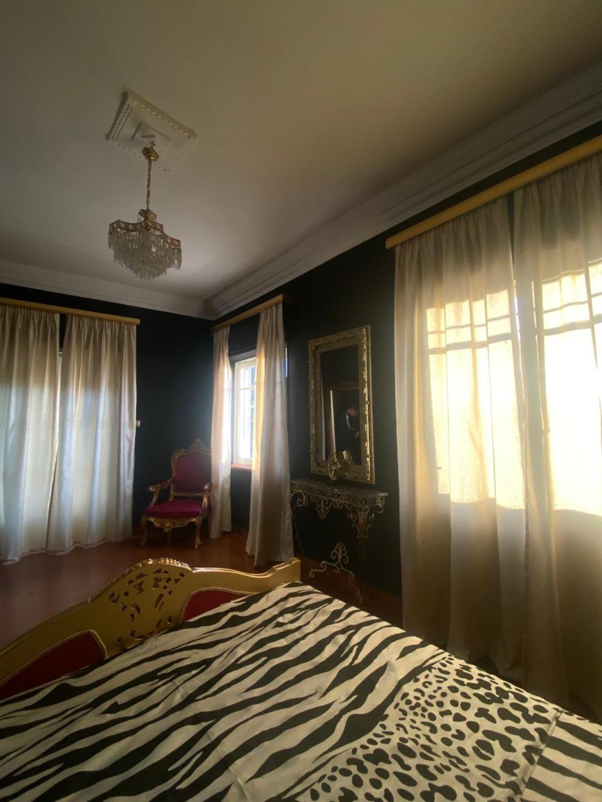 Iris Baroque Apartment Elefsína Buitenkant foto