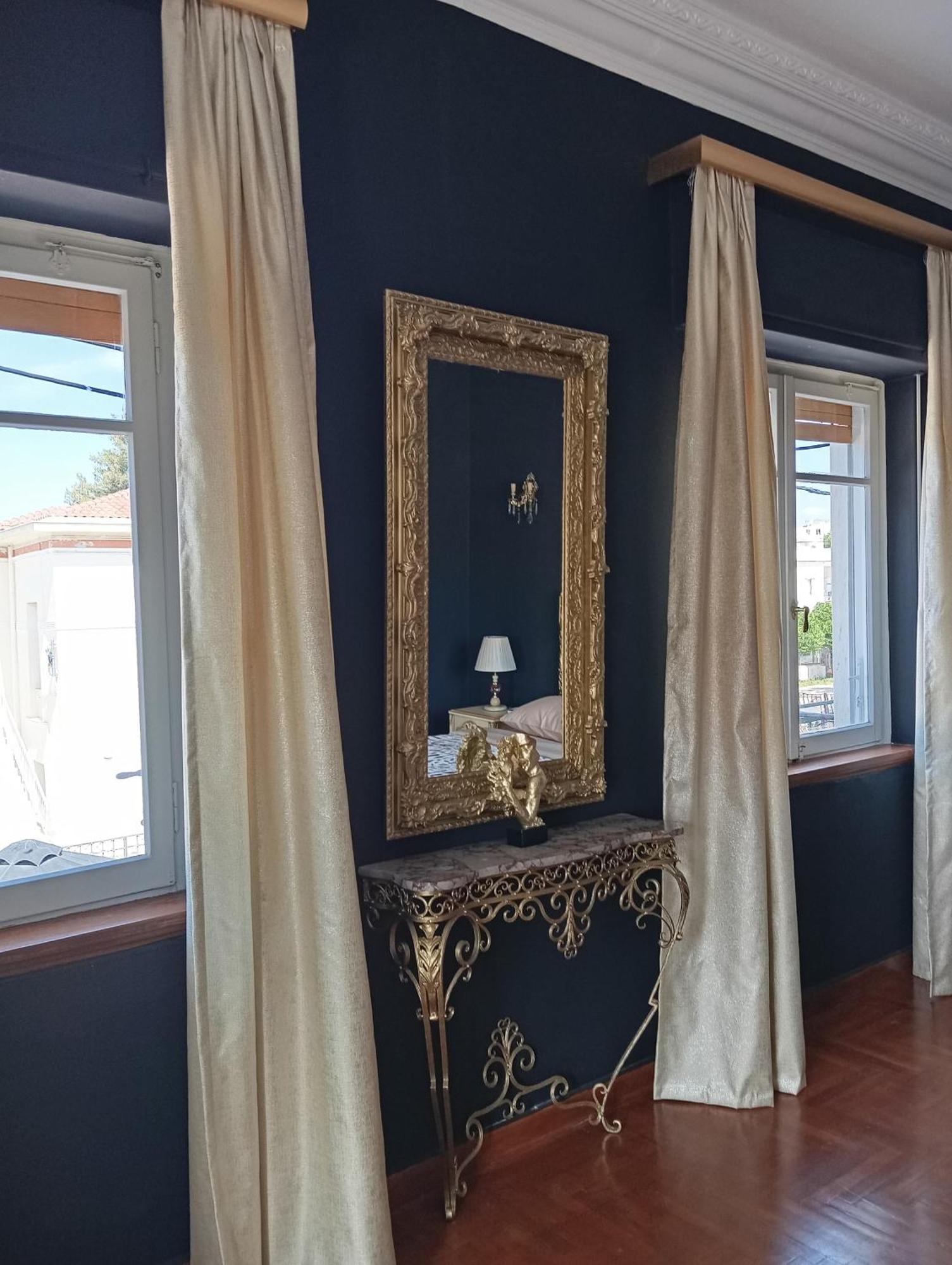 Iris Baroque Apartment Elefsína Buitenkant foto