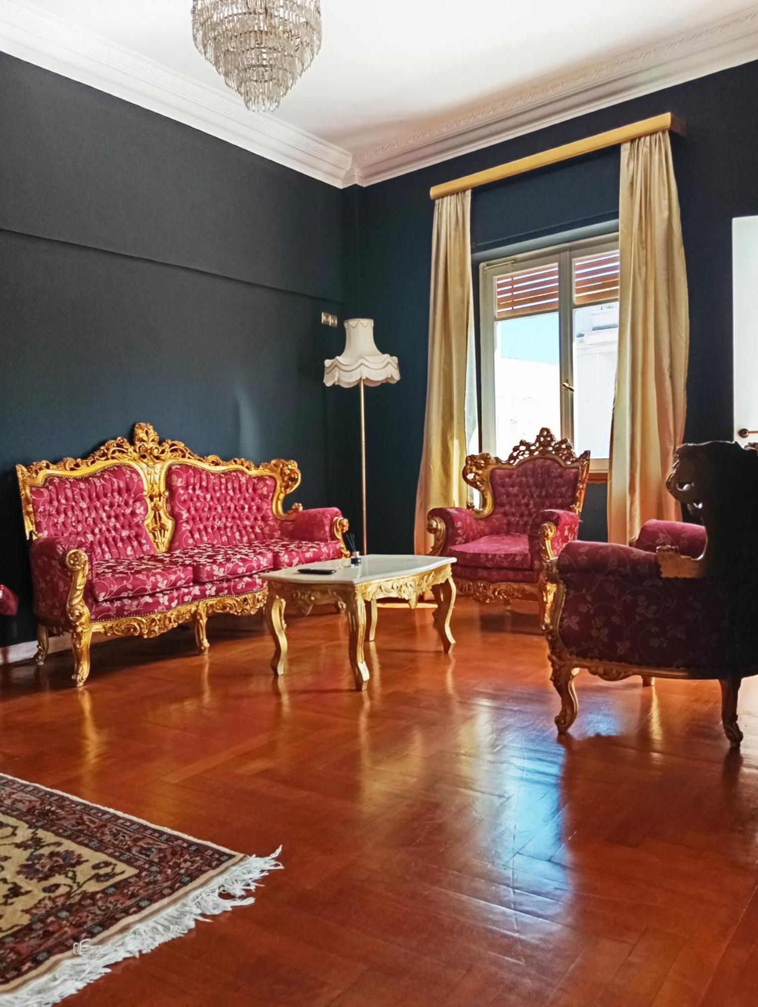 Iris Baroque Apartment Elefsína Buitenkant foto