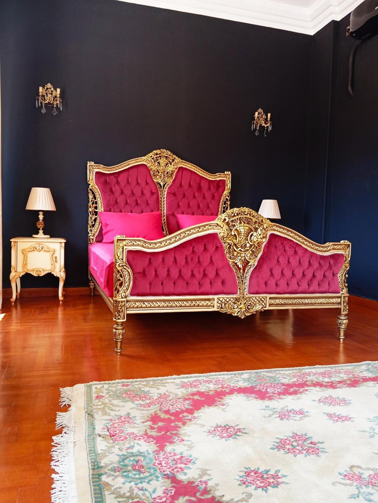 Iris Baroque Apartment Elefsína Buitenkant foto