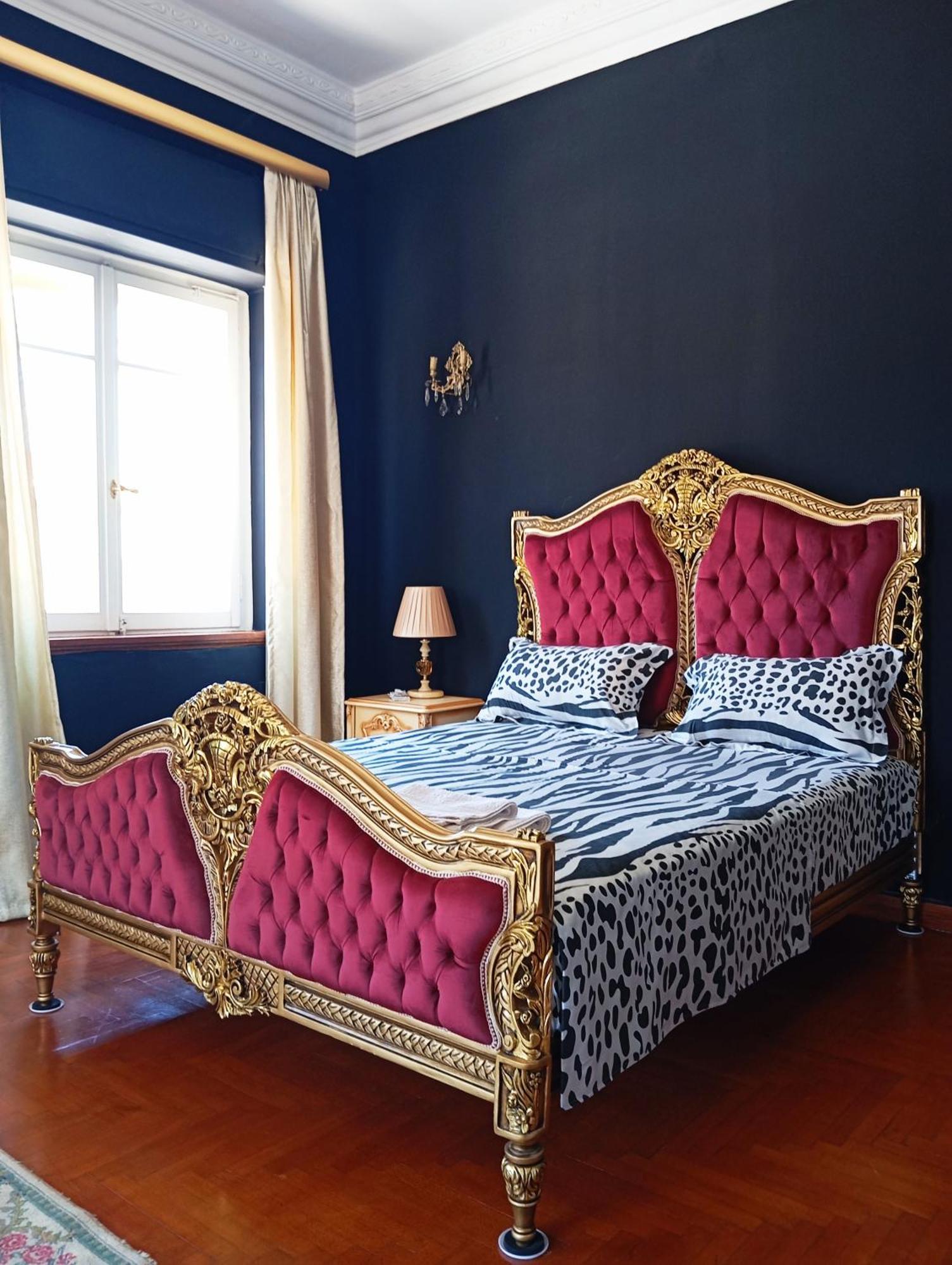 Iris Baroque Apartment Elefsína Buitenkant foto